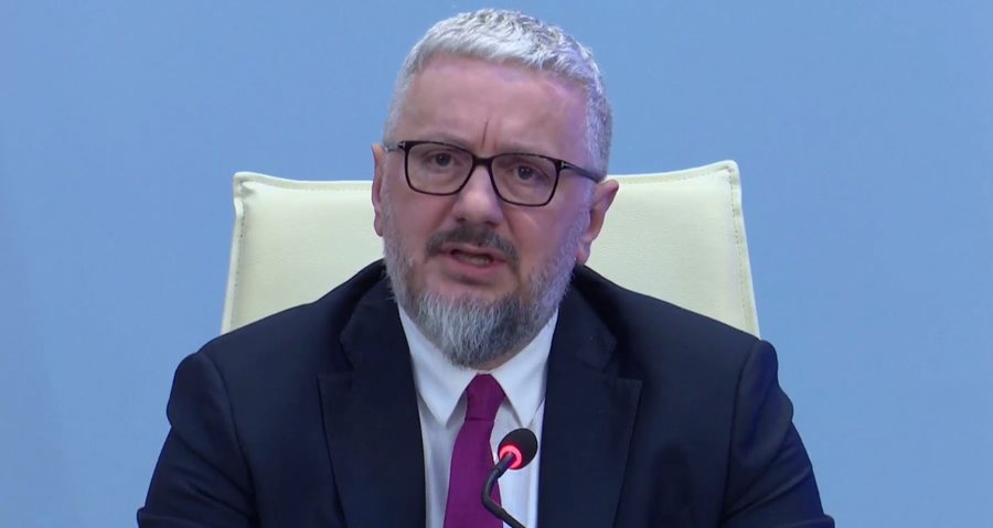 Binaj: Pas turizmit e ndërtimit, nga 1 prilli sektori mjekësor në fokus, publikojmë pagat referencë